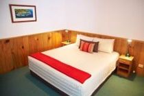 Islander Lodge Apartments Burnt Pine Esterno foto
